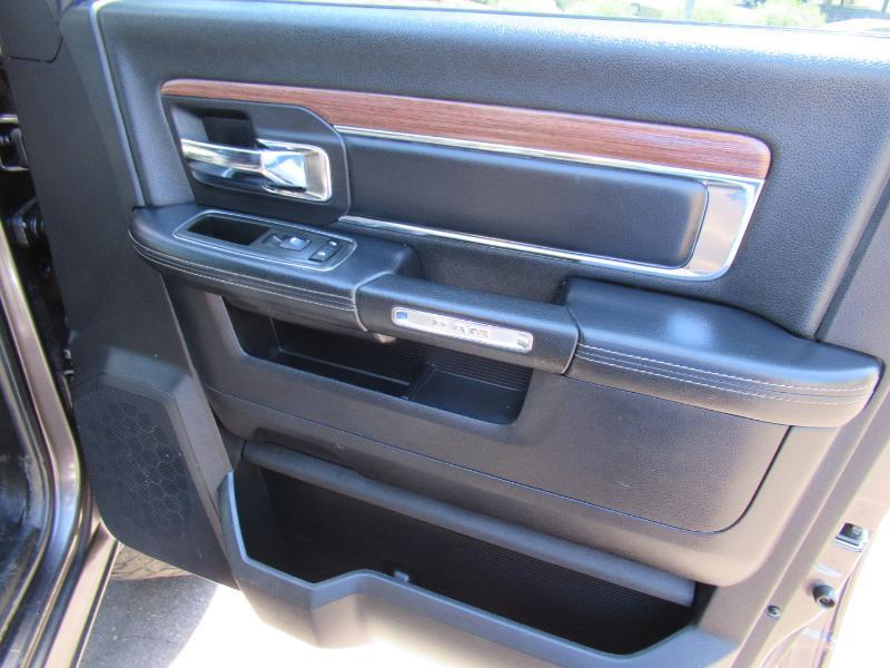 RAM 2500 Laramie Crew Cab SWB 4WD 2014