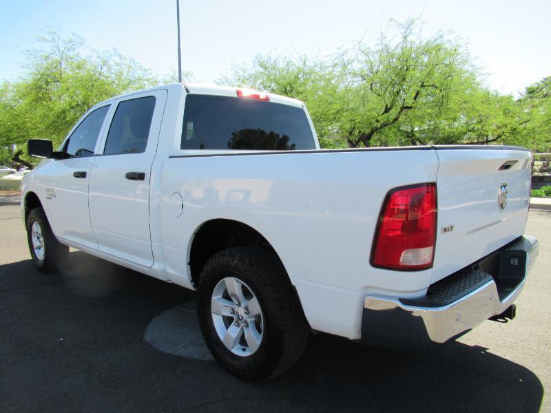 RAM 1500 SLT Crew Cab SWB 4WD 2022