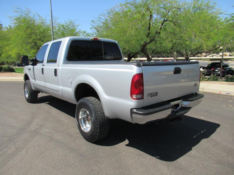 Ford F-250 SD Lariat Crew Cab 4WD 2004