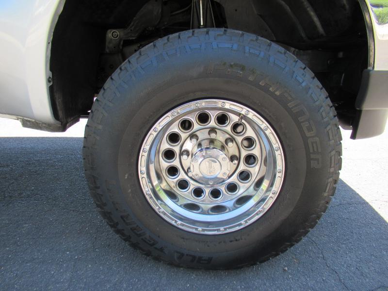 Ford F-250 SD Lariat Crew Cab 4WD 2004