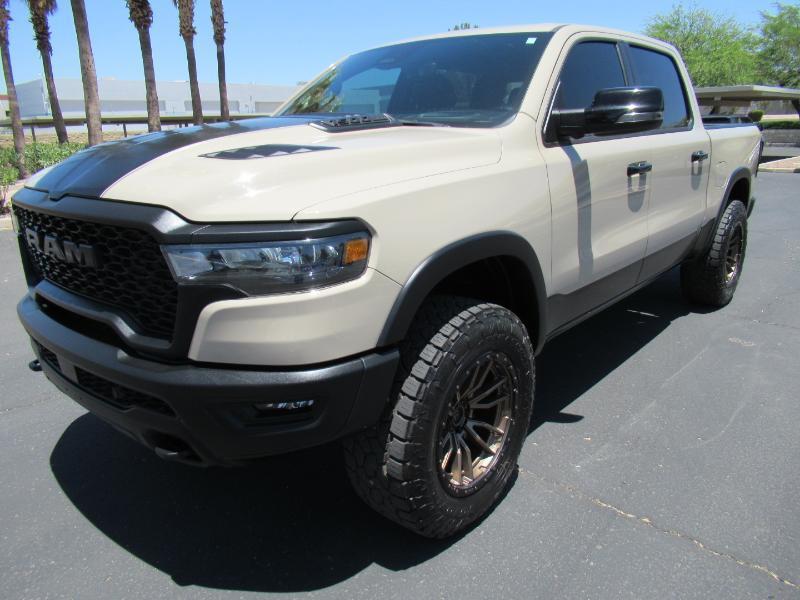 RAM 1500 Rebel Crew Cab SB 4WD 2025