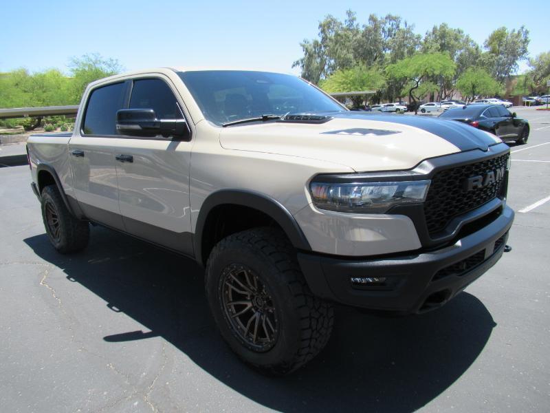 RAM 1500 Rebel Crew Cab SB 4WD 2025
