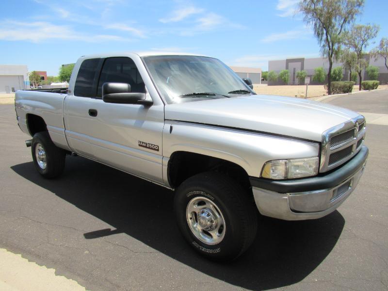 Dodge Ram 2500 Quad Cab Short Bed 4WD 2001