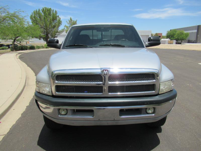 Dodge Ram 2500 Quad Cab Short Bed 4WD 2001