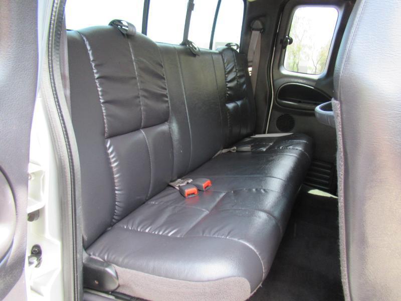 Dodge Ram 2500 Quad Cab Short Bed 4WD 2001
