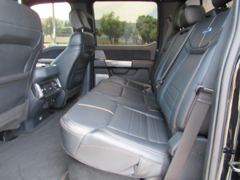 Ford F-450 SD Platinum Crew Cab DRW 4WD 2024