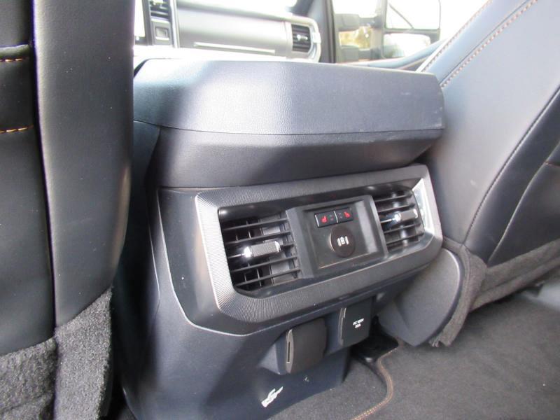 Ford F-450 SD Platinum Crew Cab DRW 4WD 2024