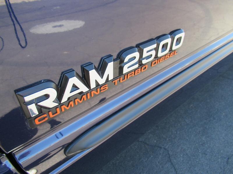 Dodge Ram 2500 Quad Cab 6.5-ft. Bed 4WD 1998