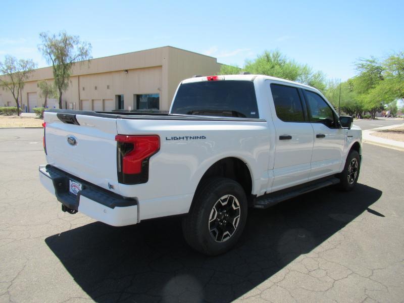 Ford F-150 Lightning XLT 2023