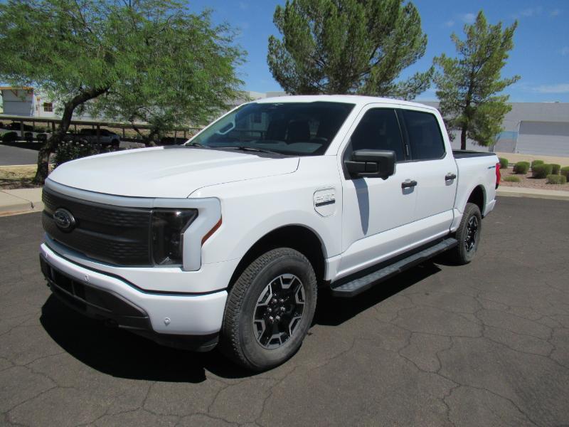 Ford F-150 Lightning XLT 2023