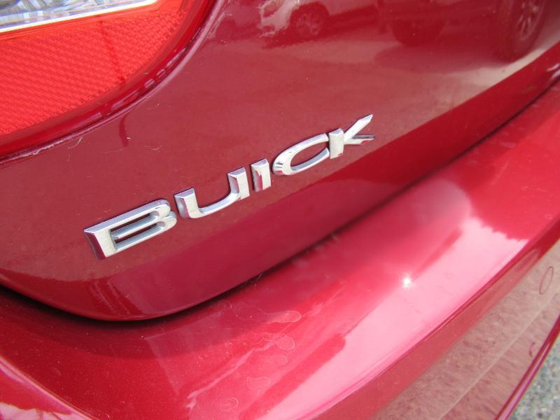 Buick Verano Leather 2012