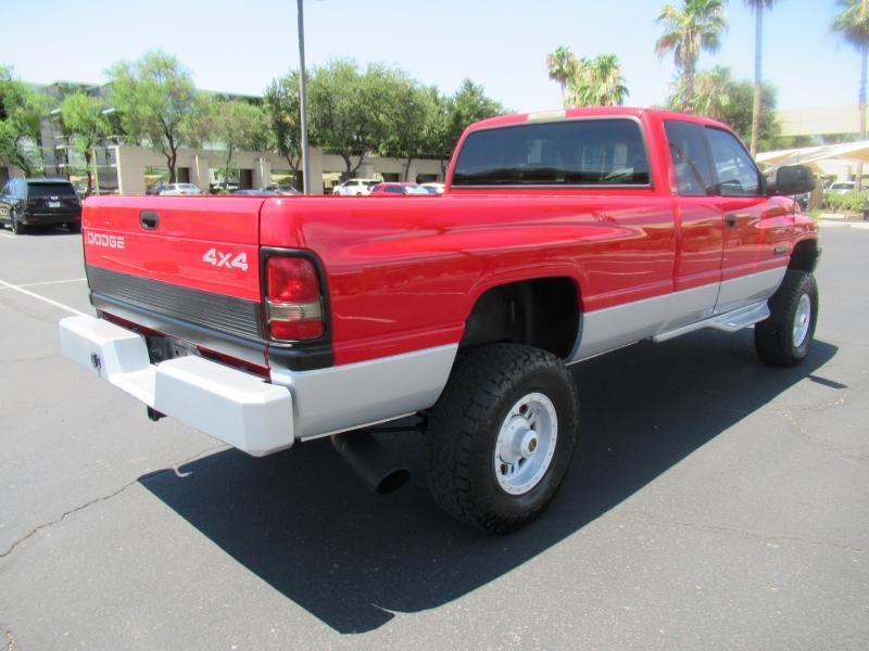 Dodge Ram 2500 ST Club Cab 6.5-ft. Bed 4WD 1996