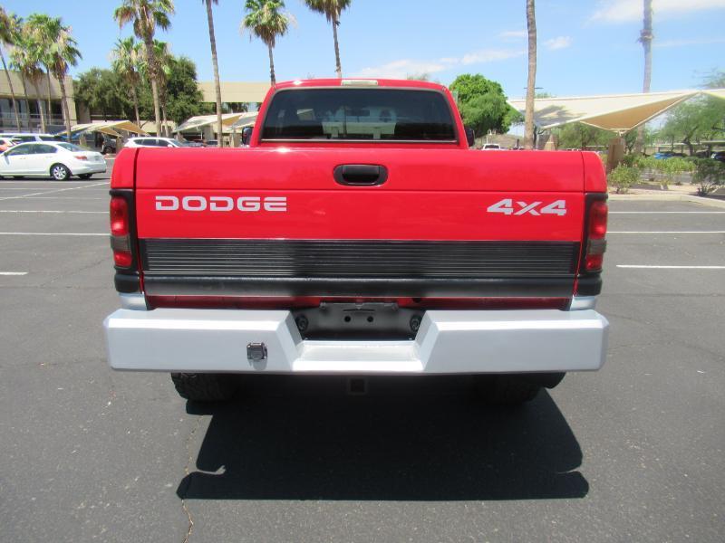 Dodge Ram 2500 ST Club Cab 6.5-ft. Bed 4WD 1996