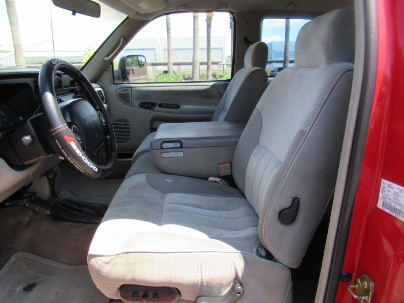 Dodge Ram 2500 ST Club Cab 6.5-ft. Bed 4WD 1996