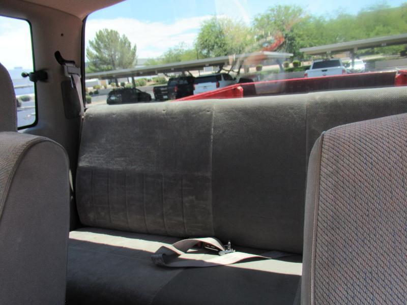 Dodge Ram 2500 ST Club Cab 6.5-ft. Bed 4WD 1996