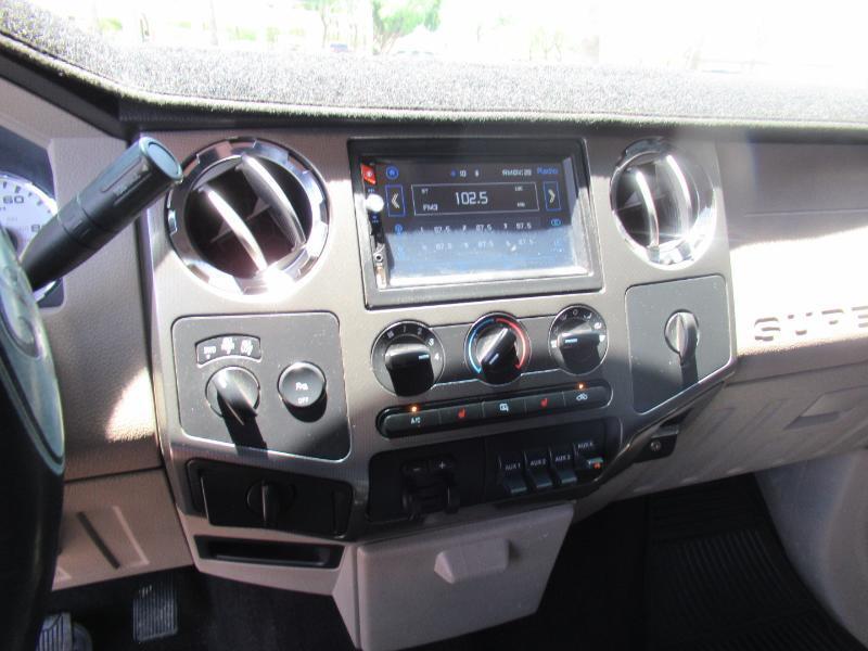 Ford F-250 SD Lariat Crew Cab 4WD 2009
