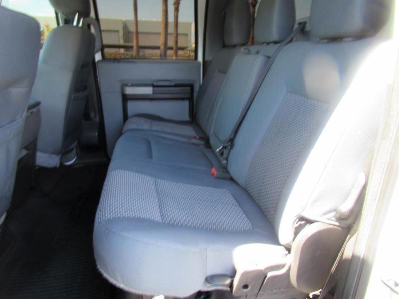 Ford F-350 SD XLT Crew Cab Long Bed 4WD 2015