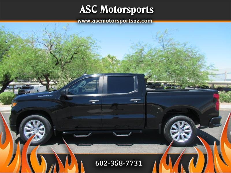 Chevrolet Silverado 1500 Custom Crew Cab 2WD 2023