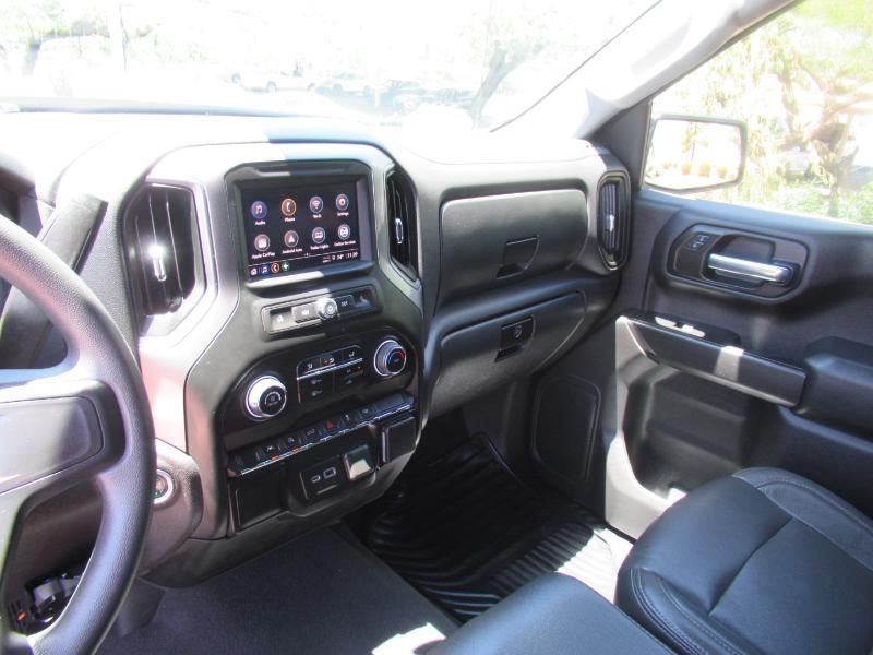 Chevrolet Silverado 1500 Custom Crew Cab 2WD 2023