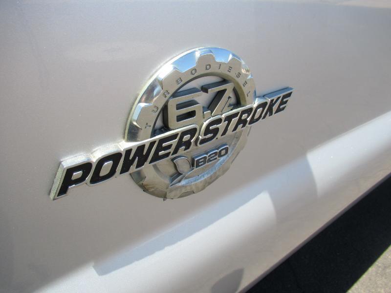 Ford F-250 SD XL Crew Cab Long Bed 4WD 2013
