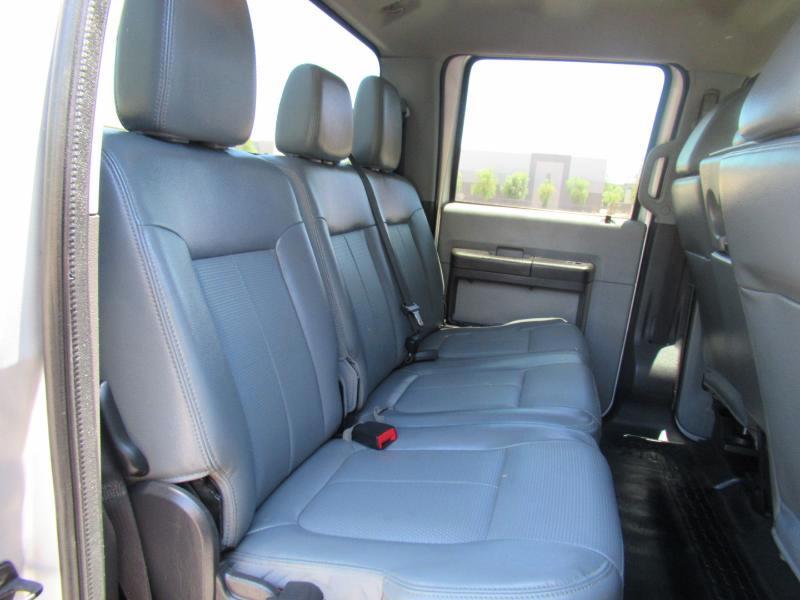 Ford F-250 SD XL Crew Cab Long Bed 4WD 2013