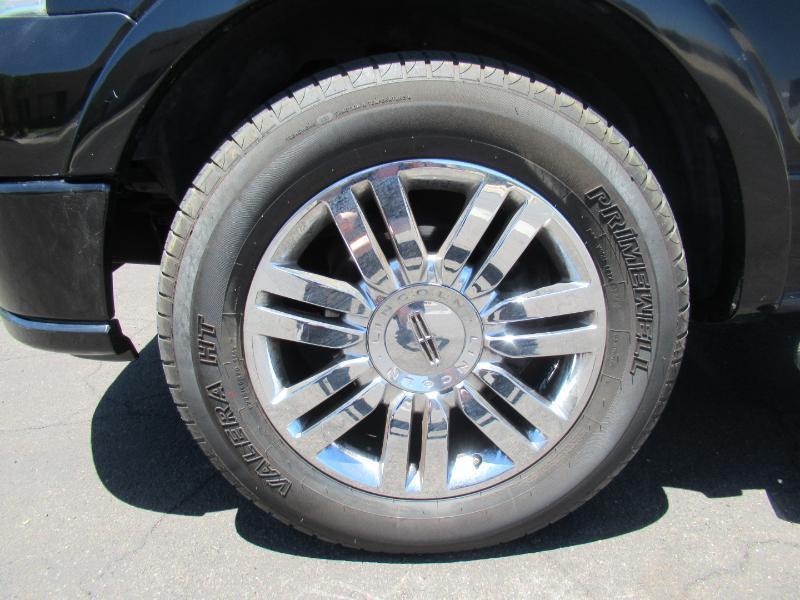 Lincoln Mark LT 2WD 2008