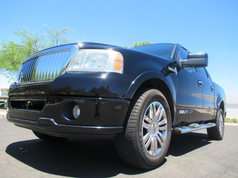 Lincoln Mark LT 2WD 2008