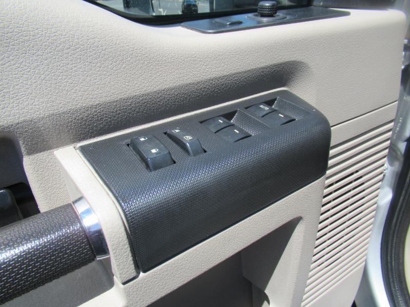 Ford F-250 SD XLT Crew Cab 4WD 2008