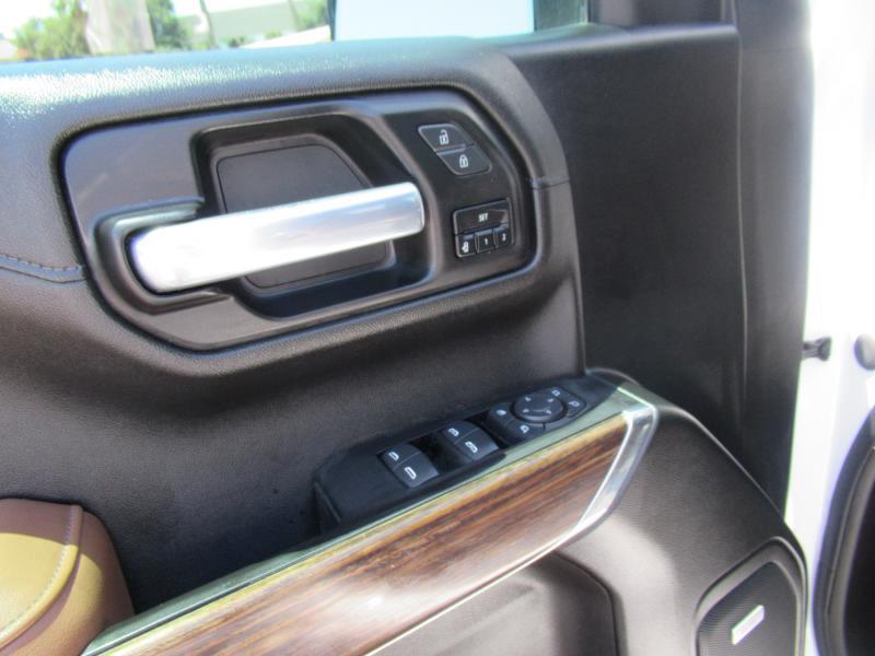 Chevrolet Silverado 1500 High Country Crew Cab 4WD 2021