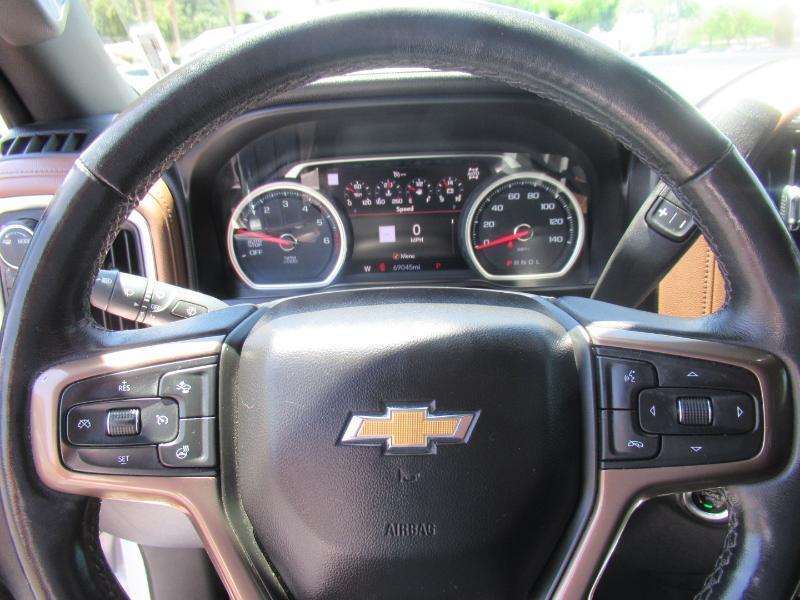 Chevrolet Silverado 1500 High Country Crew Cab 4WD 2021