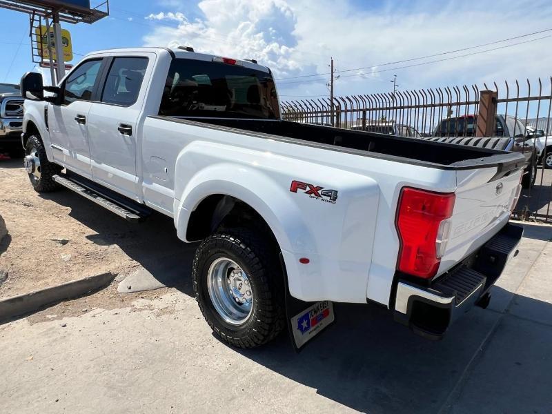 Ford F-350 SD XL Crew Cab Long Bed DRW 4WD 2021