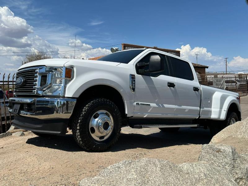 Ford F-350 SD XL Crew Cab Long Bed DRW 4WD 2021