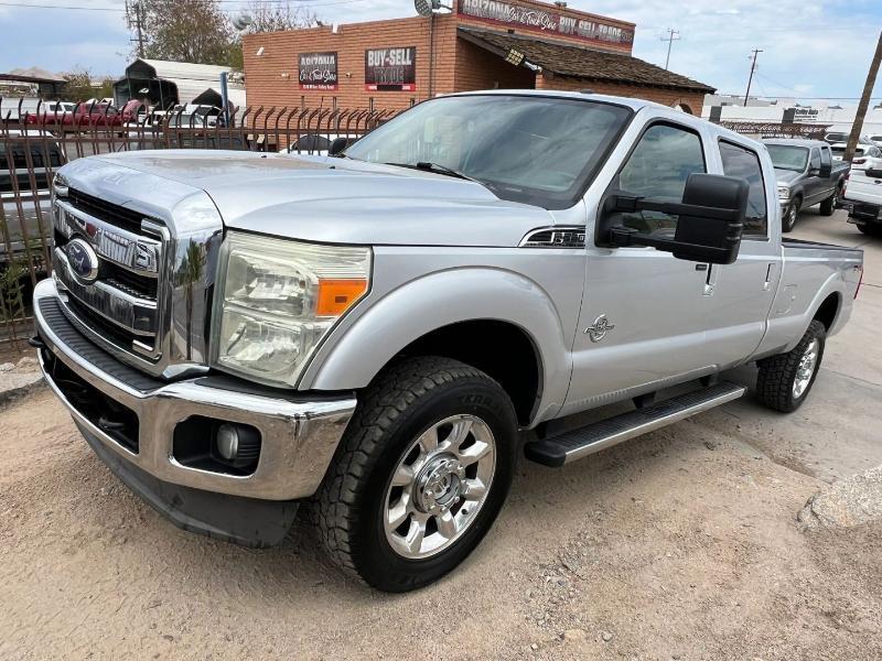 Ford F-350 SD Lariat Crew Cab 4WD 2011