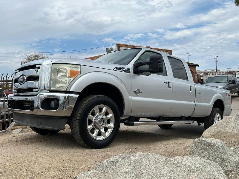Ford F-350 SD Lariat Crew Cab 4WD 2011