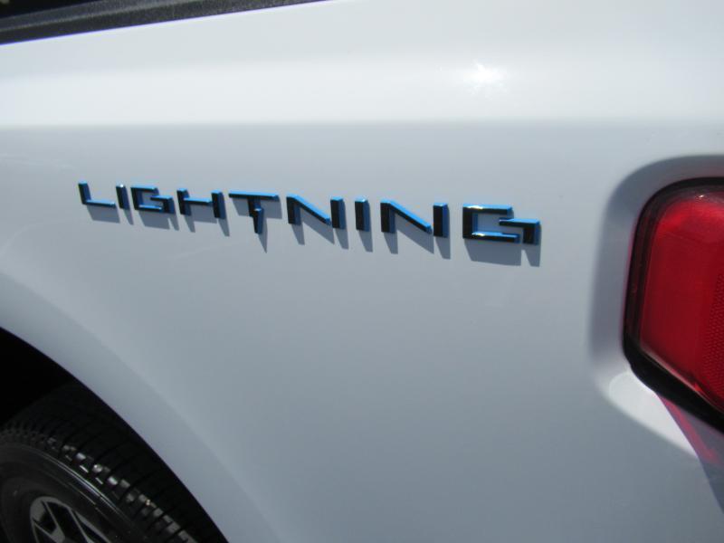 Ford F-150 Lightning Pro 2023