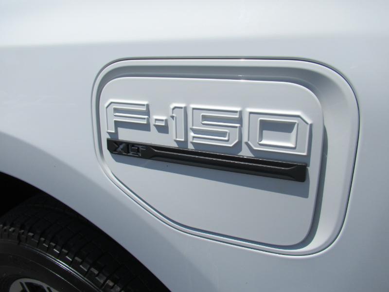 Ford F-150 Lightning Pro 2023