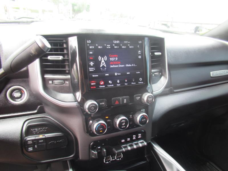 RAM 2500 Tradesman Crew Cab SWB 4WD 2021