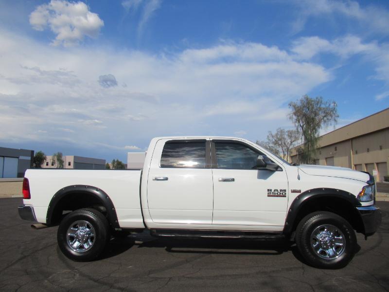 RAM 2500 SLT Crew Cab SWB 4WD 2014