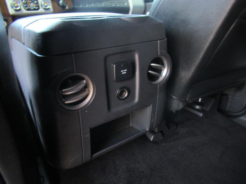 Ford F-250 SD Lariat Crew Cab 4WD 2015