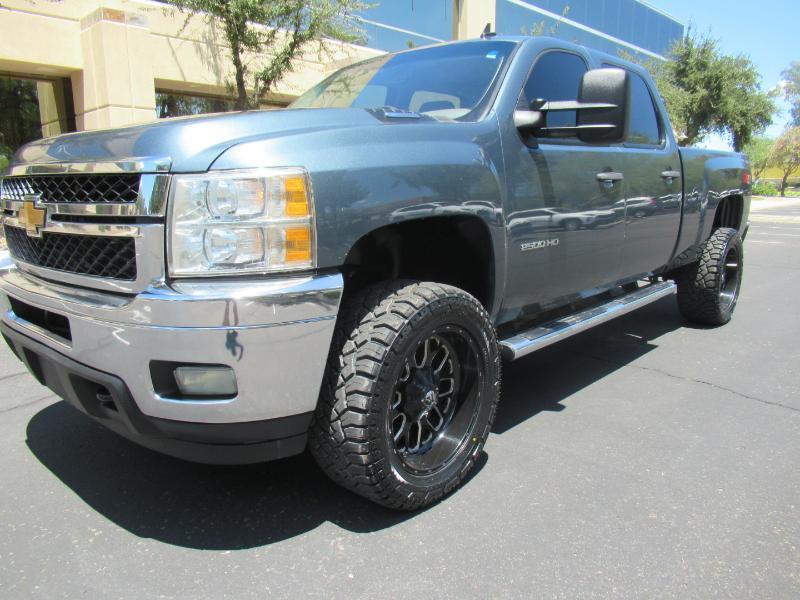 Chevrolet Silverado 2500HD LT Crew Cab 4WD 2013