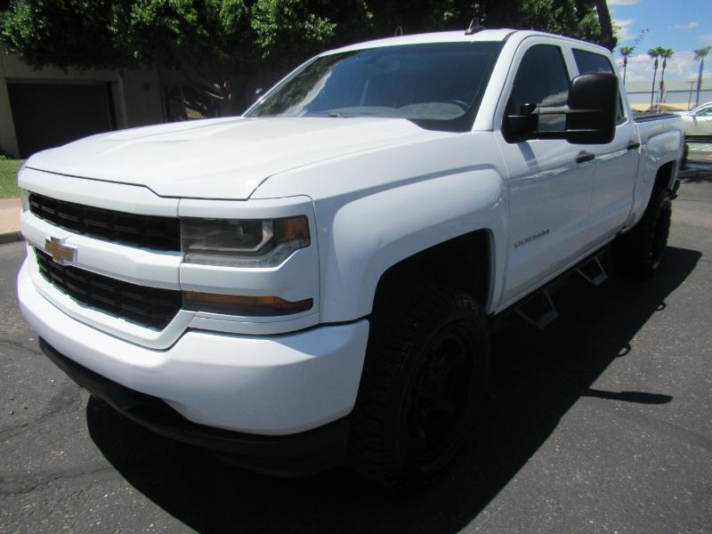 Chevrolet Silverado 1500 Custom Crew Cab 2WD 2018