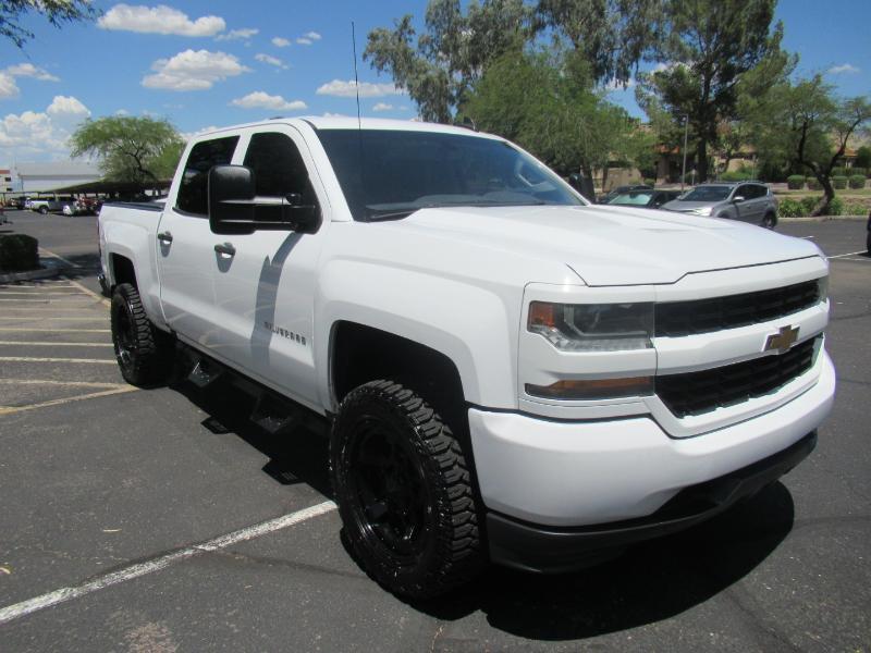 Chevrolet Silverado 1500 Custom Crew Cab 2WD 2018