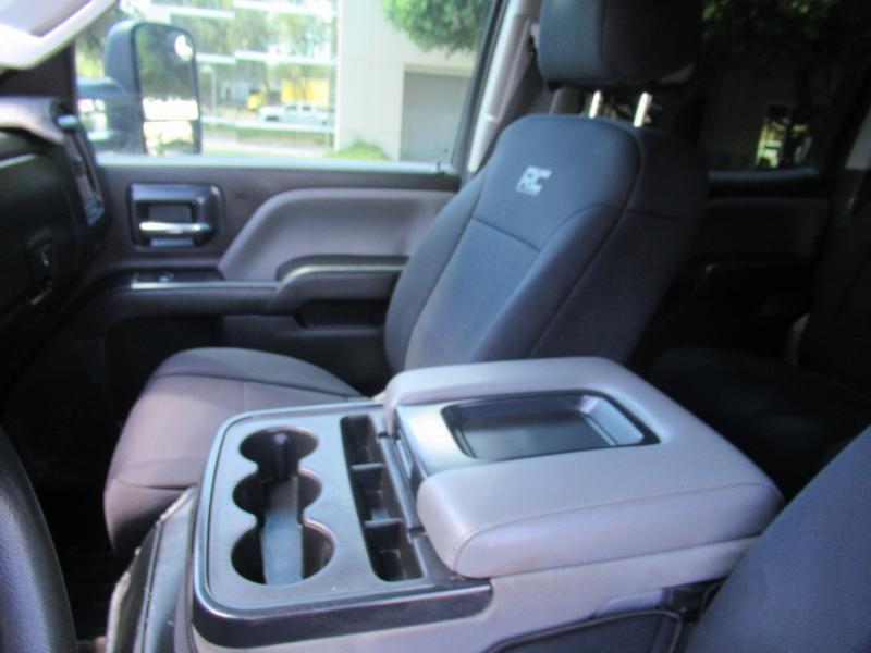 Chevrolet Silverado 1500 Custom Crew Cab 2WD 2018