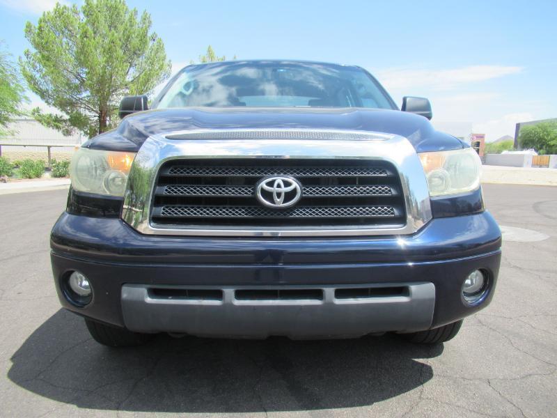 Toyota Tundra SR5 CrewMax 6AT 4WD 2007