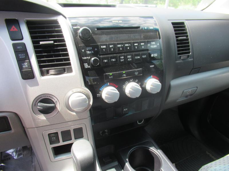 Toyota Tundra SR5 CrewMax 6AT 4WD 2007