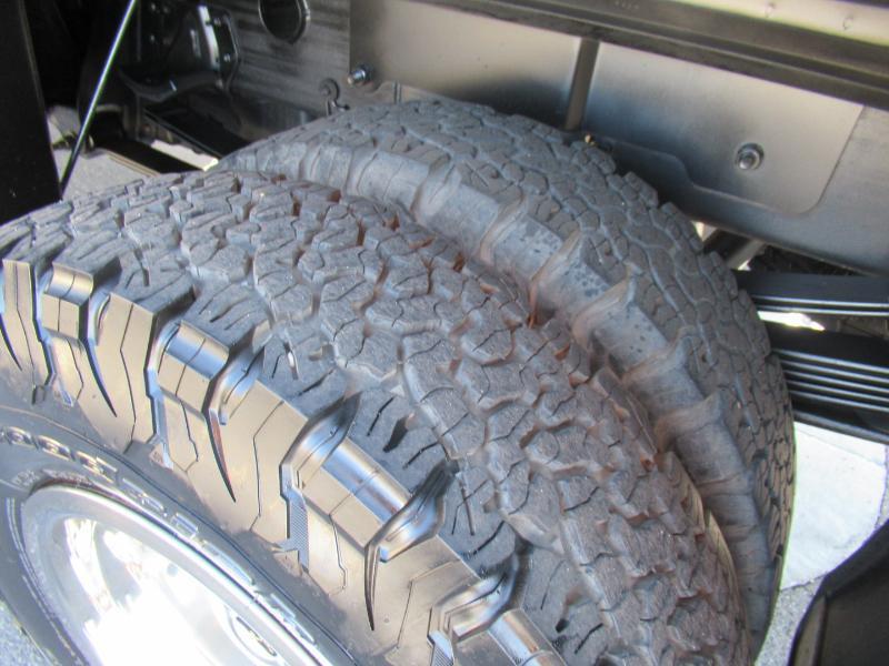 Chevrolet Silverado 3500 LS Crew Cab 4WD DRW 2005