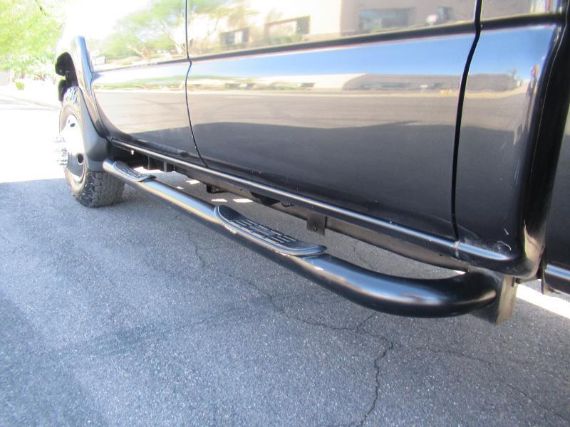 Chevrolet Silverado 3500 LS Crew Cab 4WD DRW 2005