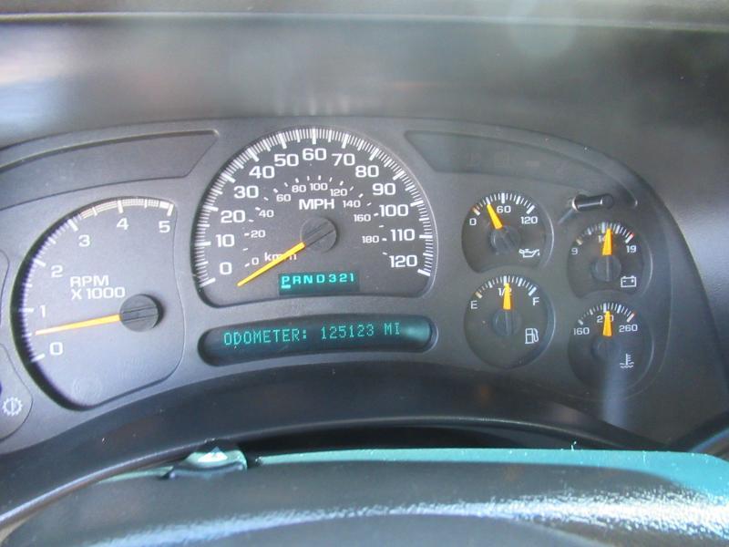 Chevrolet Silverado 3500 LS Crew Cab 4WD DRW 2005