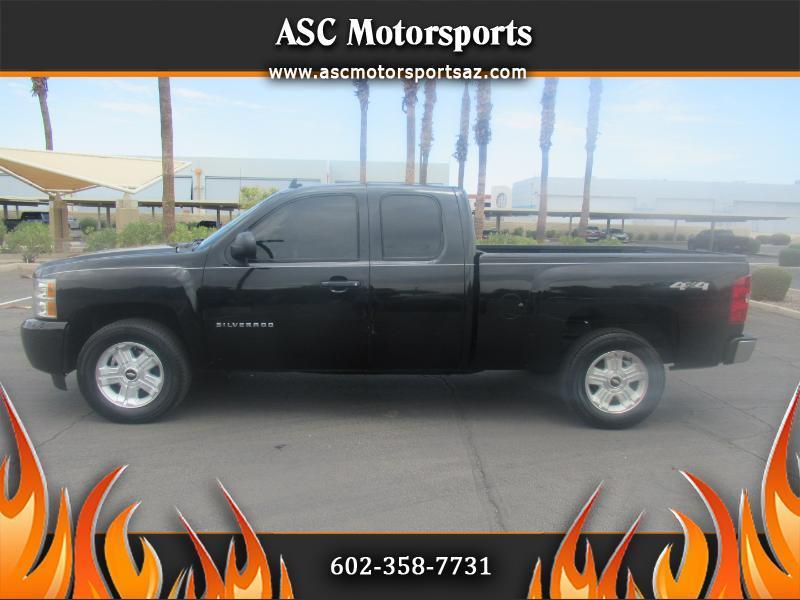 Chevrolet Silverado 1500 LS Extended Cab 4WD 2011