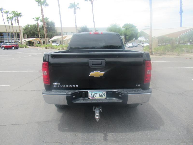 Chevrolet Silverado 1500 LS Extended Cab 4WD 2011